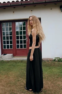 FLOWY DRAWSTRING PALAZZO PANTS