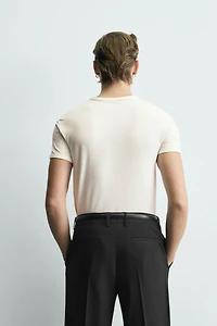 T-SHIRT MUSCLE TEE FIT