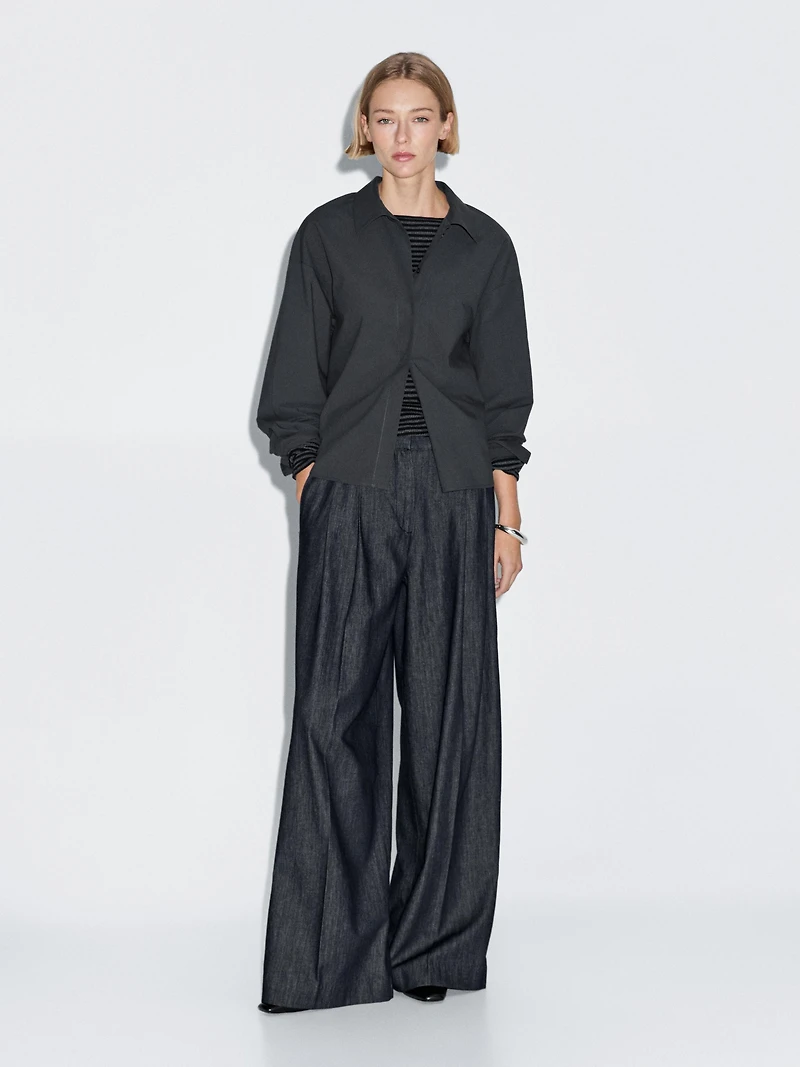 Lightweight high-waist wide-leg jeans