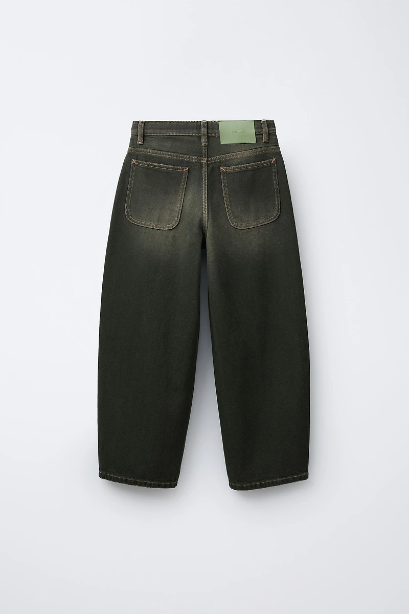 DISTRESSED EFFECT BALLOON JEANS