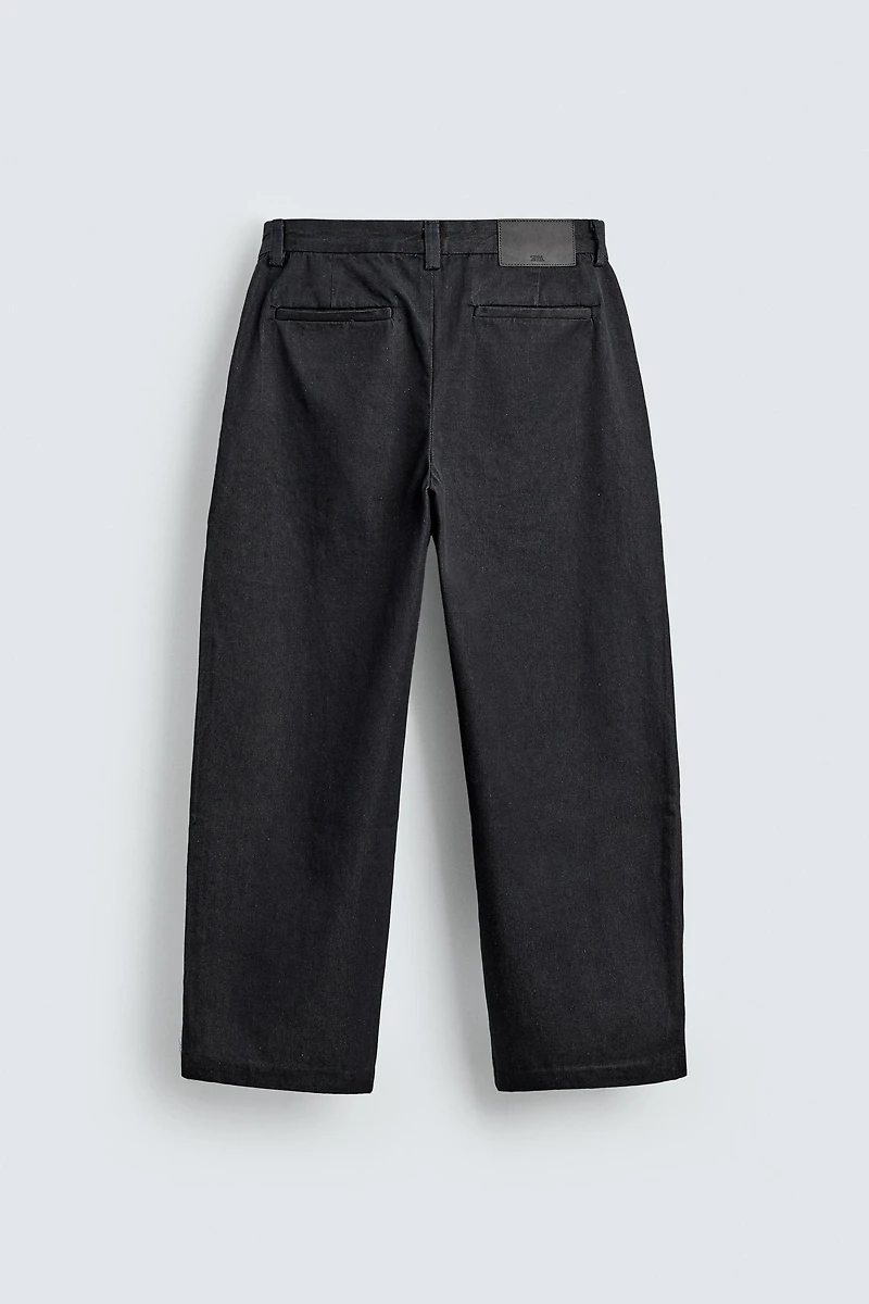 PANTALON CHINO EN DENIM À PLIS