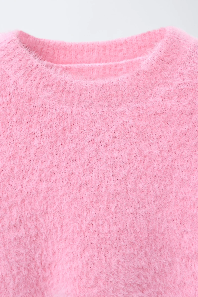 HAIR EFFECT KNIT SWEATER