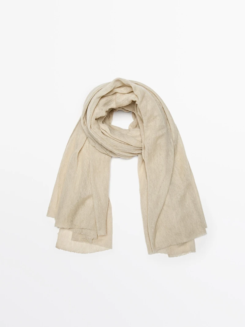 100% cashmere scarf