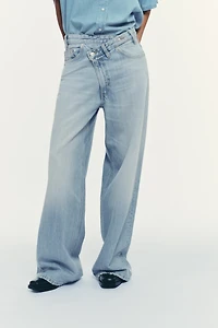 TRF HIGH-WAIST WIDE LEG CROSSOVER JEANS