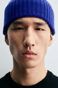 BONNET EN MAILLE MÉLANGE DE LAINE