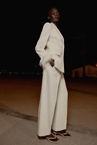 LOW-RISE STRAIGHT LEG PANTS