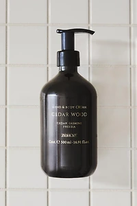 (500 ML) CRÈME POUR LES MAINS CEDAR WOOD