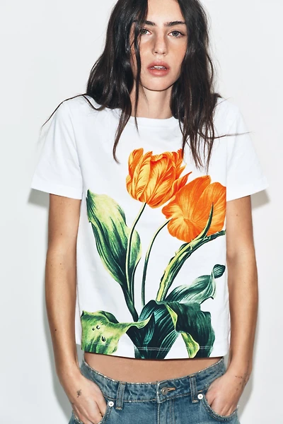 T-SHIRT À IMPRIMÉ FLEURI
