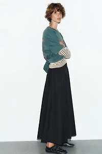 PLEATED MIDI SKIRT