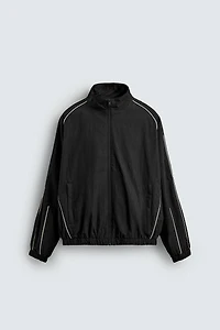 CONTRAST TECHNICAL JACKET