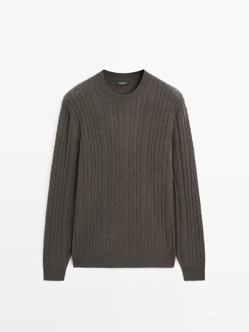 Knit sweater with textured detail