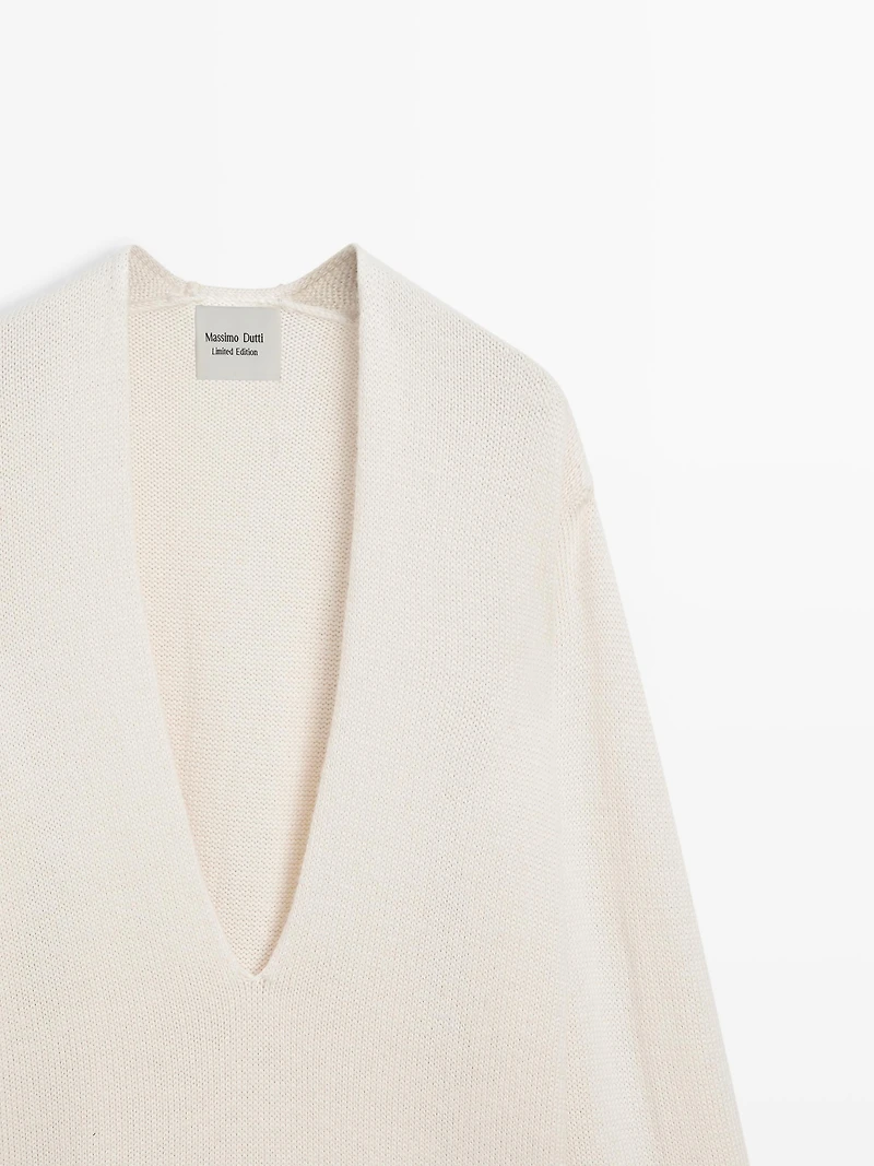 Knit alpaca and silk V-neck sweater - LIMITED