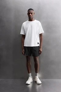 T-SHIRT TECHNIQUE À PIÈCE