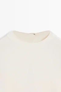 Long sleeve top with back detail