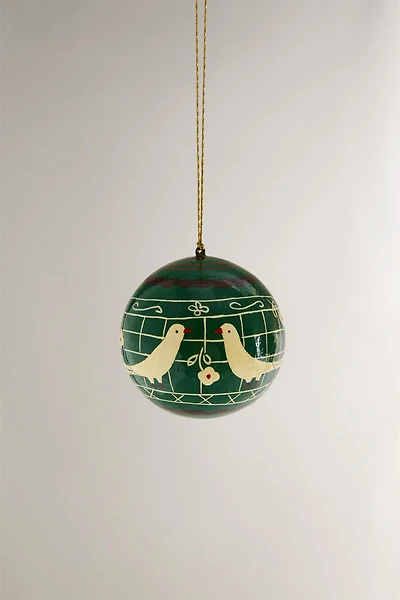 CHRISTMAS TREE BALL ORNAMENT WITH HENS AND FLOWERS