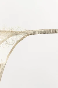 EMBROIDERED LACE THONG
