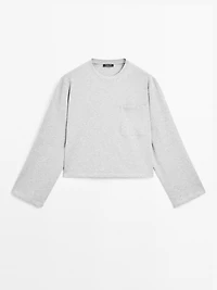 Oversize T-shirt with pocket details