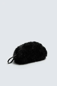 CLUTCH EFFET FOURRURE HARRY LAMBERT FOR ZARA X DISNEY
