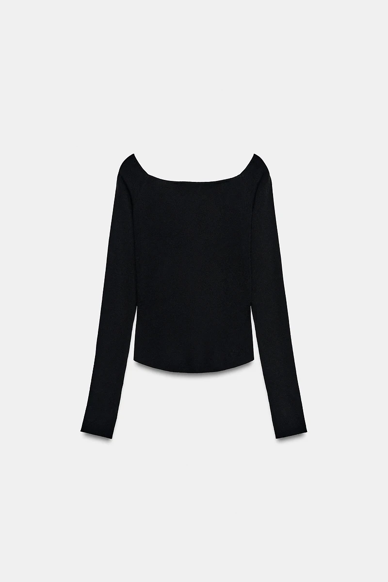 DRAPED KNIT TOP