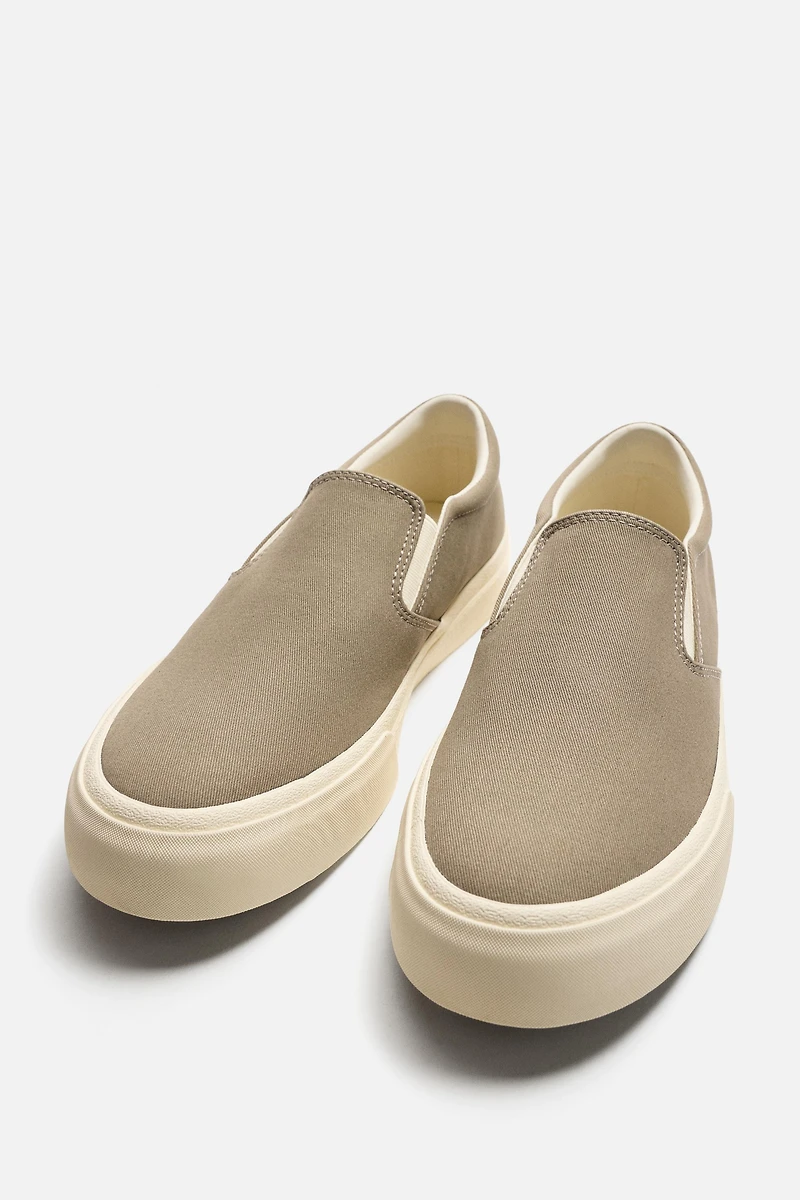 FABRIC LACELESS SNEAKERS