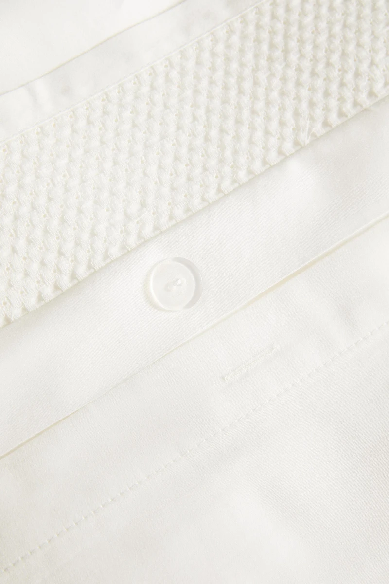SATEEN FLAT SHEET WITH CROCHET BORDER