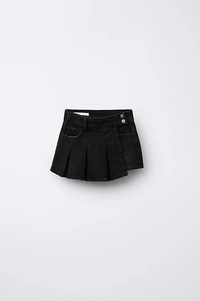 PLEATED DENIM SKORT