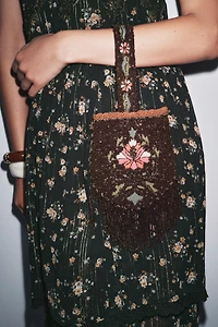 BEADED FRINGE HANDBAG