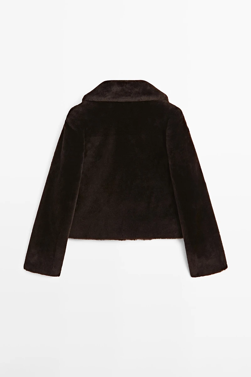 Short lambskin mouton jacket
