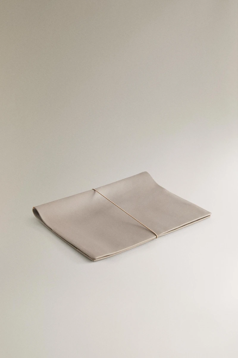 LEATHER TABLET CASE