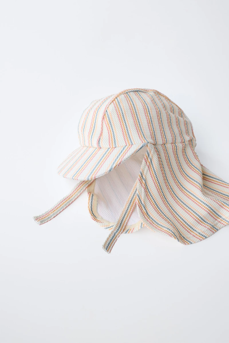 STRIPED SWIM CAP