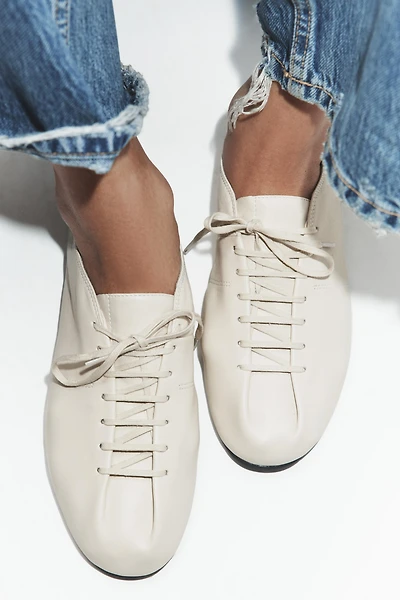 SOFT LEATHER DERBY SHOES