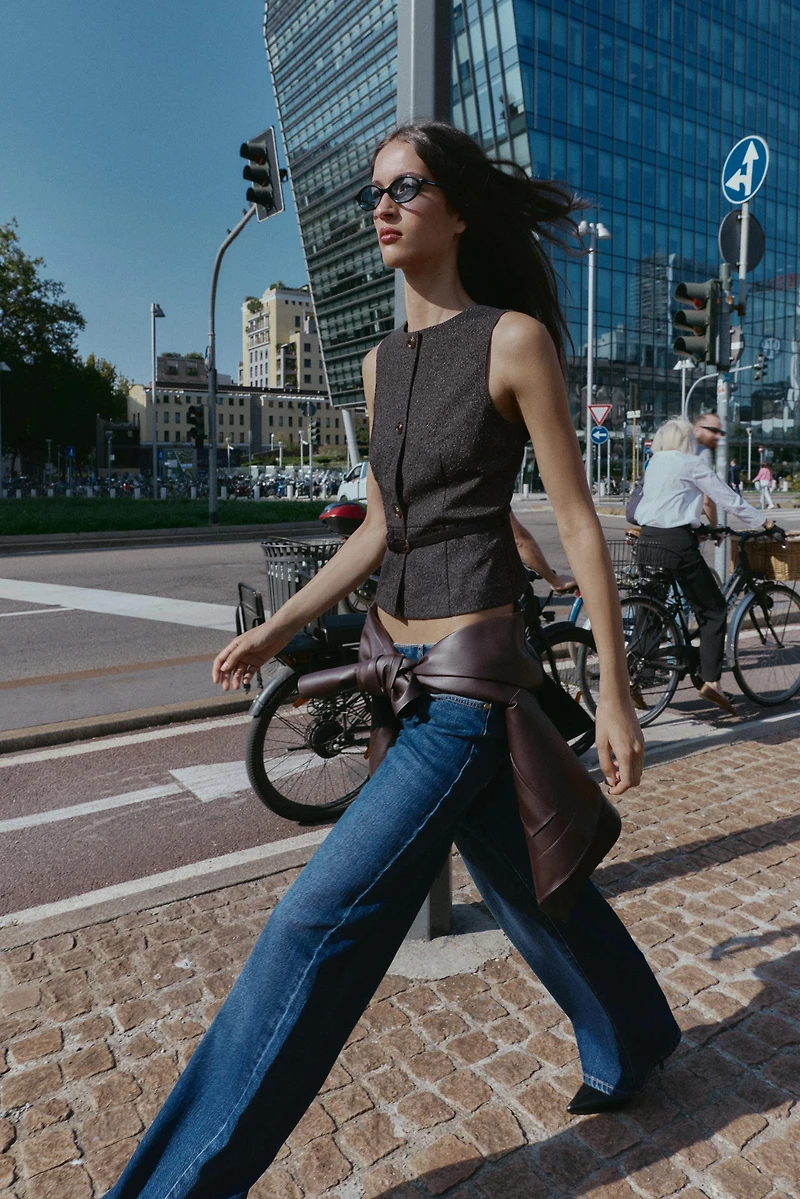 BELTED MARLED KNIT VEST TOP