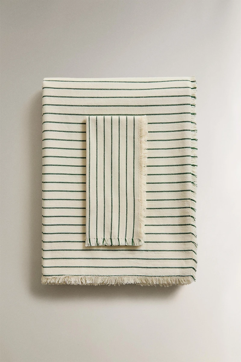STRIPED TABLECLOTH WITH FRINGES