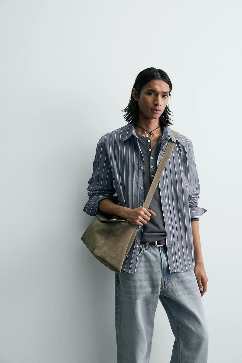 RELAXED FIT STRIPED JACQUARD SHIRT