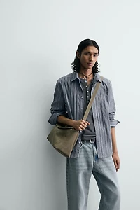 RELAXED FIT STRIPED JACQUARD SHIRT