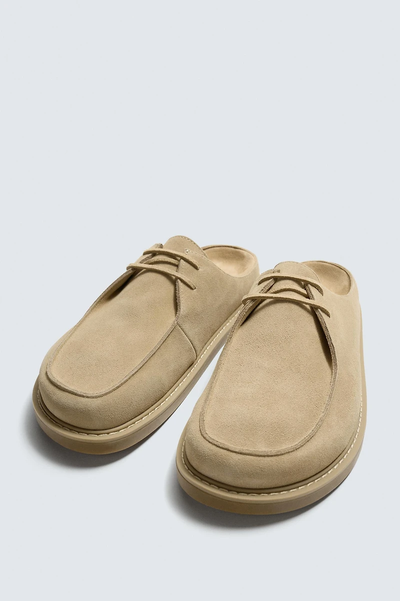 LEATHER CLOGS
