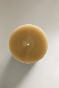 DECORATIVE CYLINDRICAL CANDLE