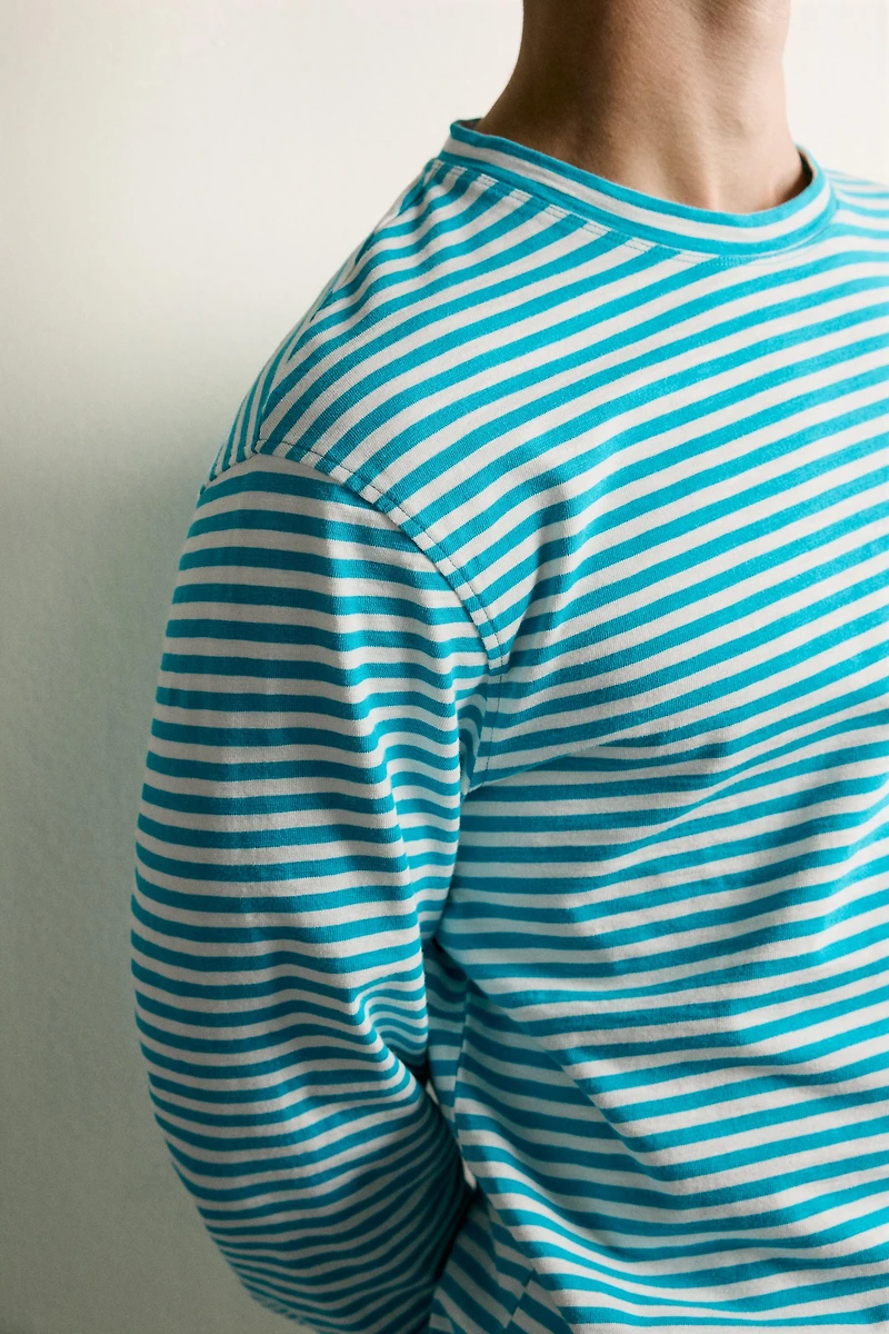 SLUB STRIPE JACQUARD REGULAR FIT T-SHIRT