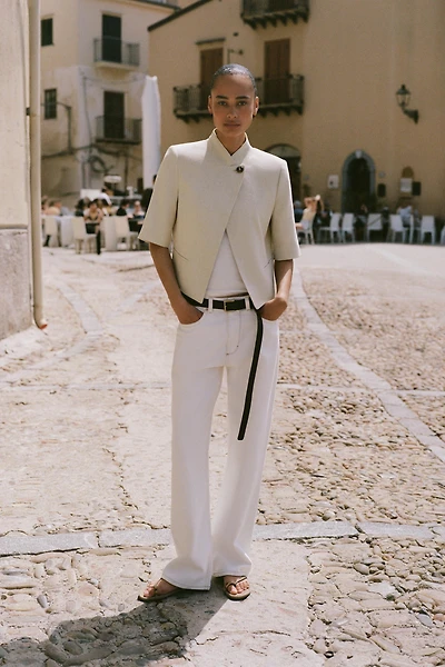 SHORT SLEEVE LINEN BLAZER