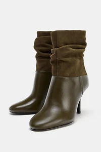 CRINKLED EFFECT LEATHER ANKLE BOOTS