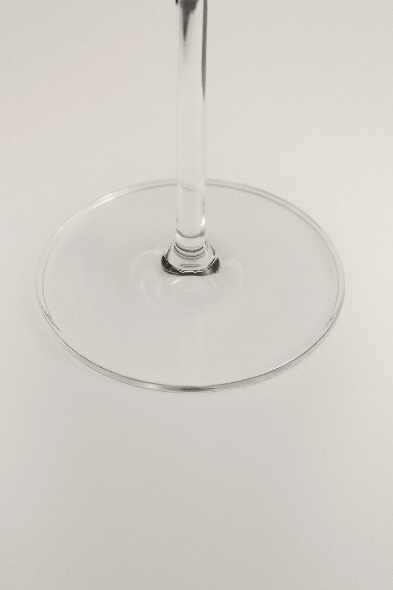LOW CONICAL CRYSTALLINE WINE GLASS