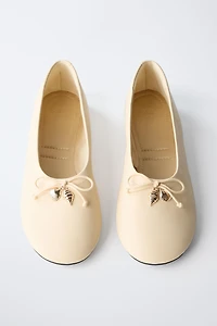 CHARM BALLET FLATS
