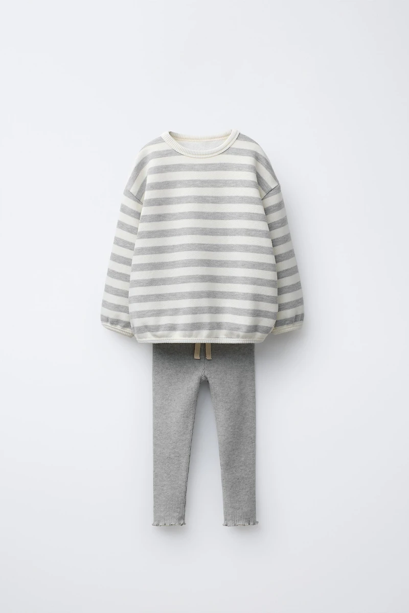 ENSEMBLE SWEAT À RAYURES ET LEGGING DOUX AU TOUCHER