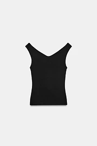 OFF-THE-SHOULDER T-SHIRT