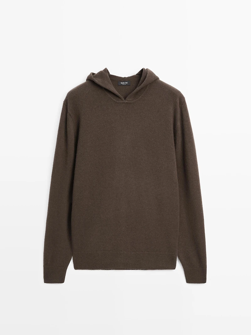 Knit sweater with hood