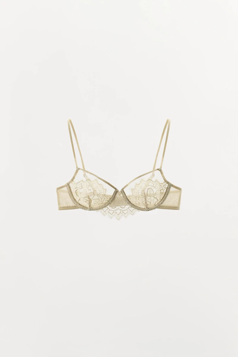 UNDERWIRE LACE BRALETTE
