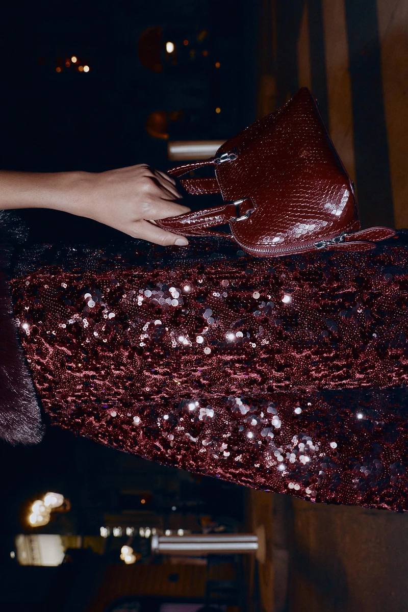 EMBOSSED MINI CITY BAG