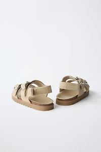 LEATHER BUCKLE SANDALS