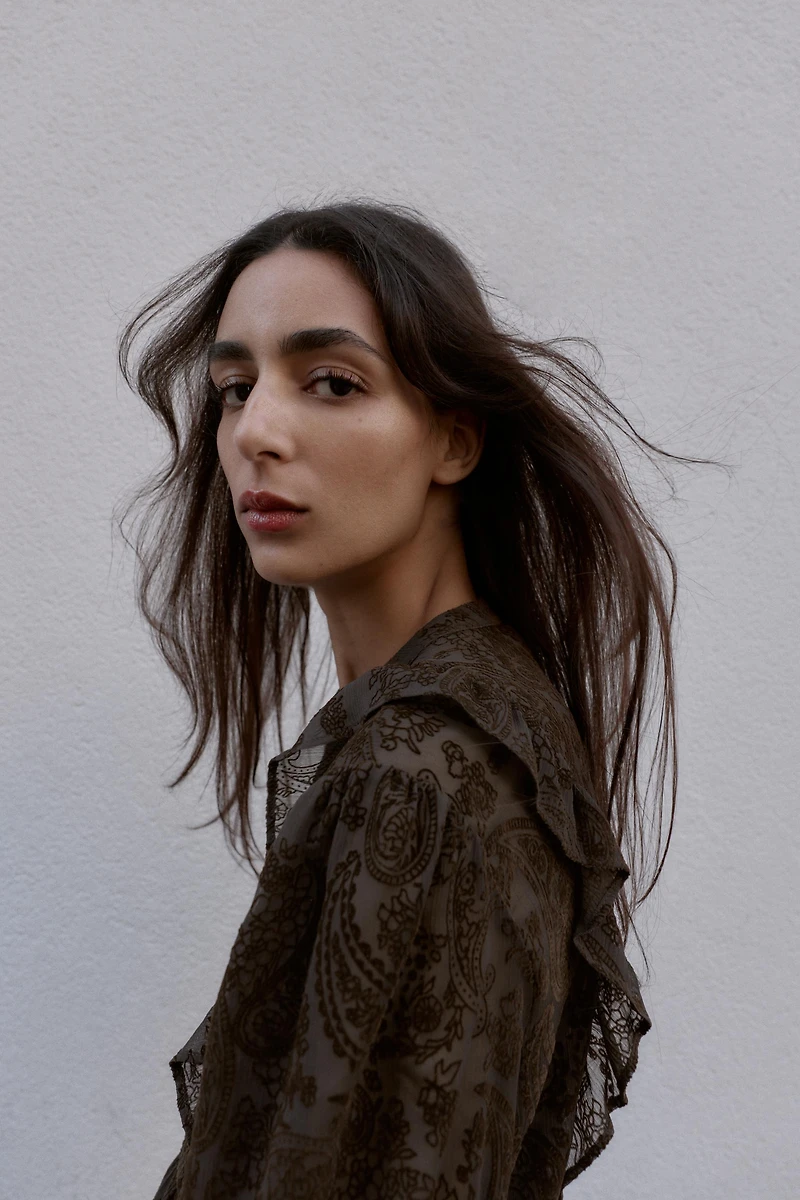 DEVORÉ RUFFLE BLOUSE