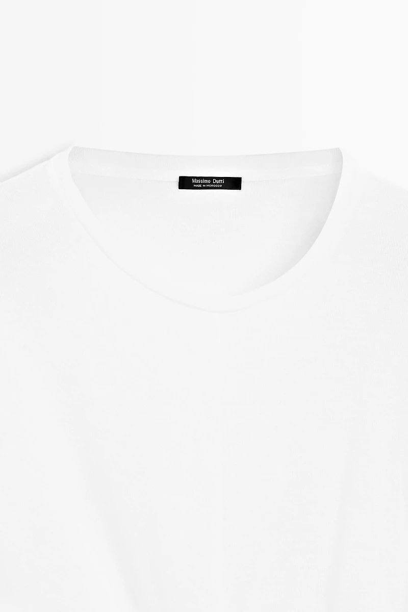 T-shirt manches courtes avec nouage